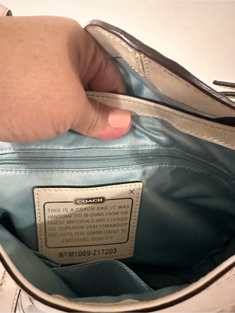 Coach Cream Leather Shoulder Bag with Buckle Pockets - Picture 9 of 9